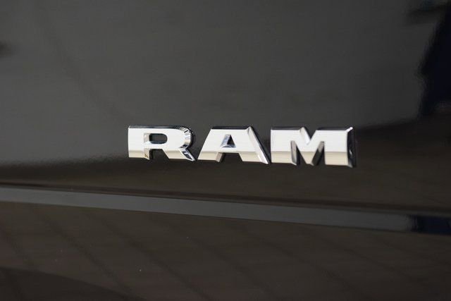 Used 2024 RAM 5500 SLT w/ Quick Order Package 2YG SLT image 11