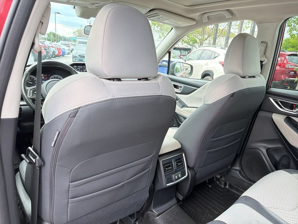 Used 2020 Subaru Forester Premium AWD/4WD image 23