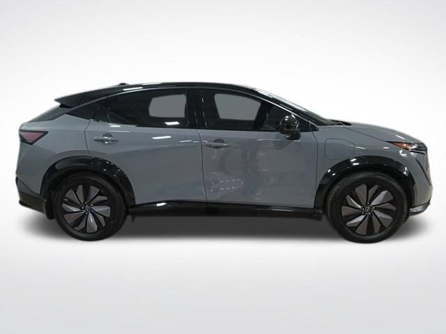 Used 2024 Nissan Ariya AWD image 6