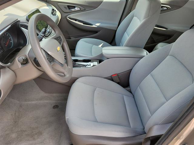 Used 2022 Chevrolet Malibu LT FWD image 9
