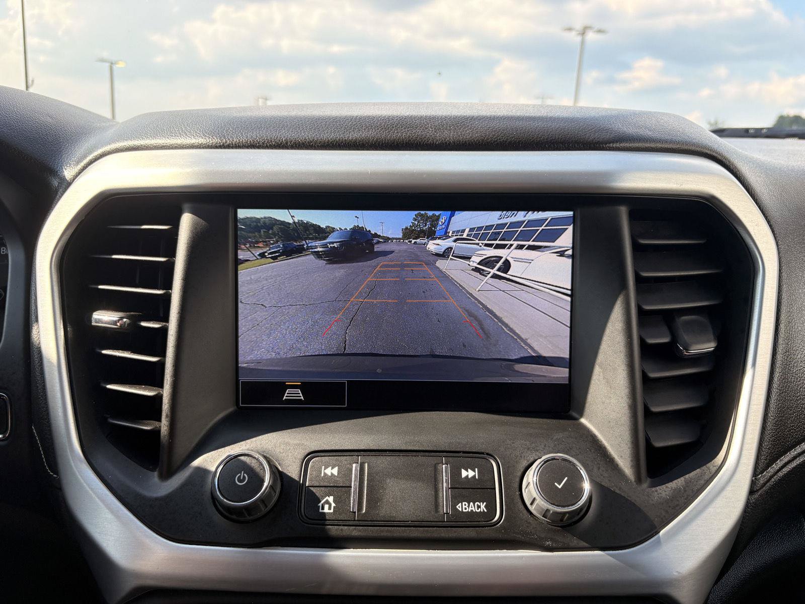 Used 2023 GMC Acadia SLT AWD/4WD image 37