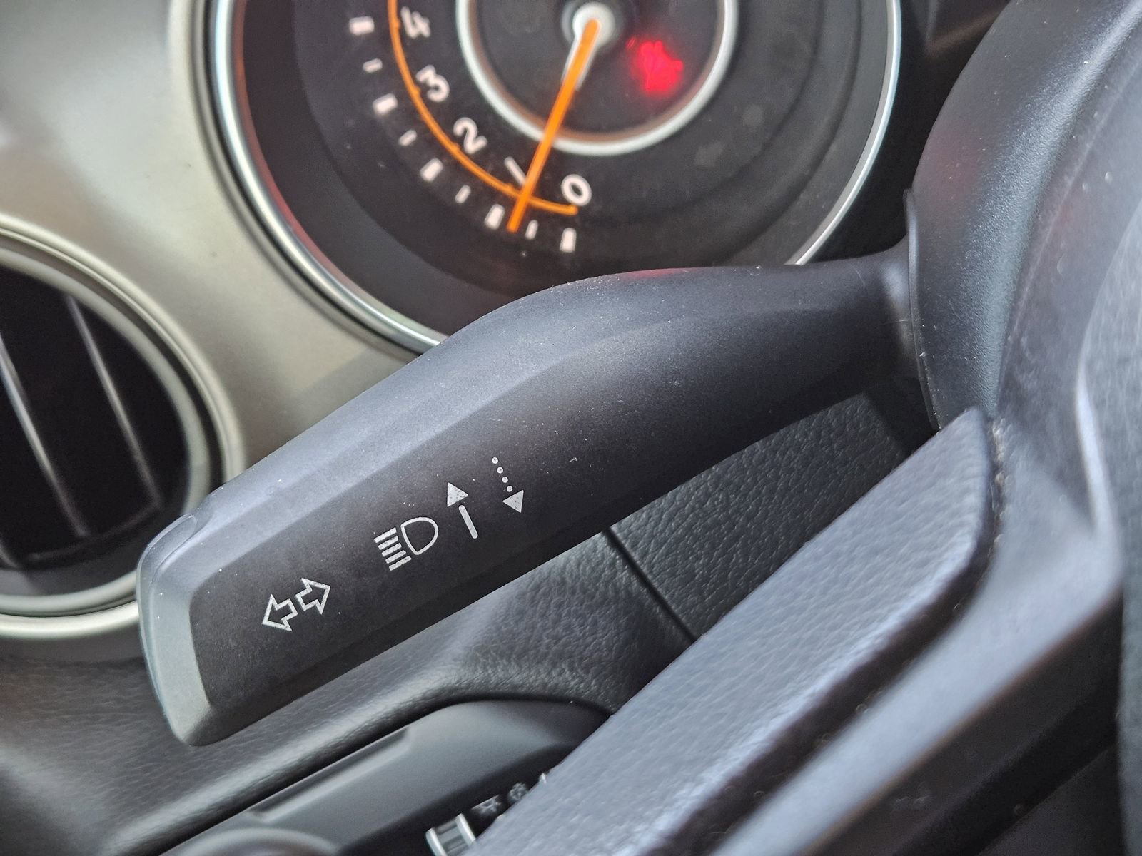 Used 2020 Jeep Gladiator Sport image 27