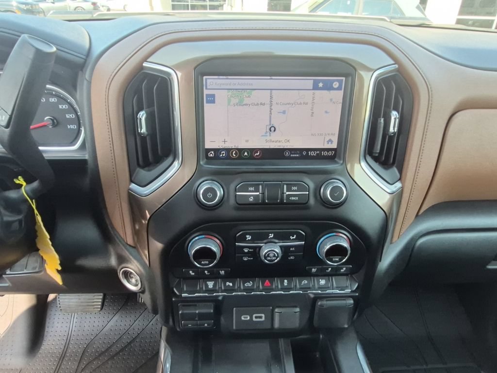 Used 2022 Chevrolet Silverado 3500 High Country AWD/4WD image 15
