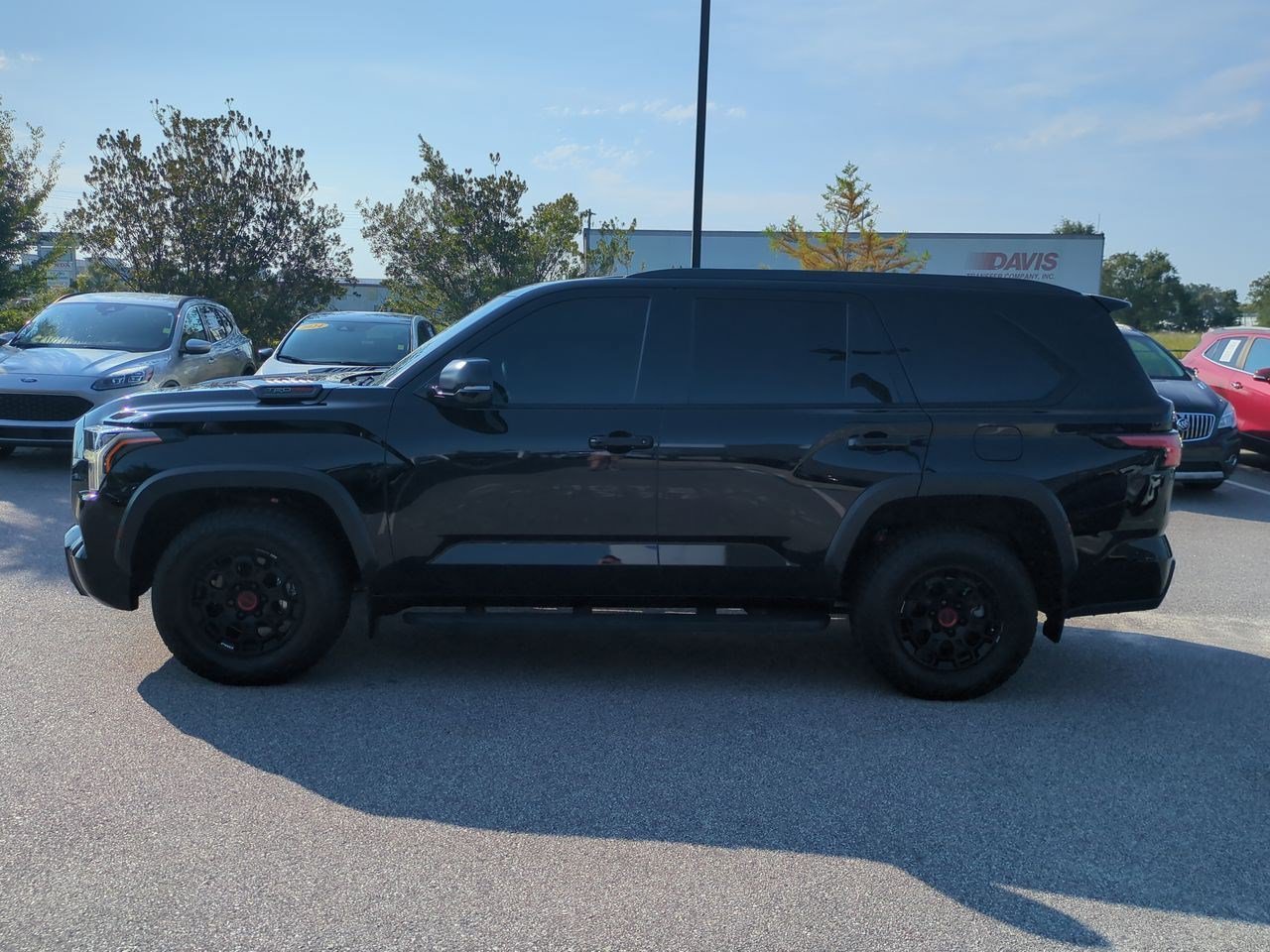 Used 2024 Toyota Sequoia TRD Pro AWD/4WD image 7
