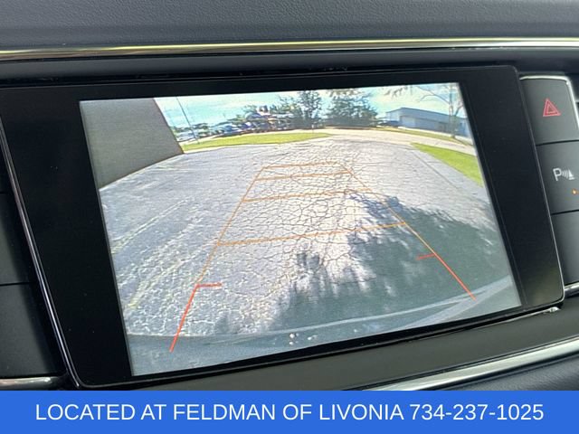 Used 2019 Buick Enclave Essence AWD/4WD image 14
