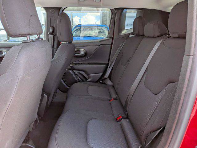 Certified 2023 Jeep Renegade Latitude AWD/4WD image 13