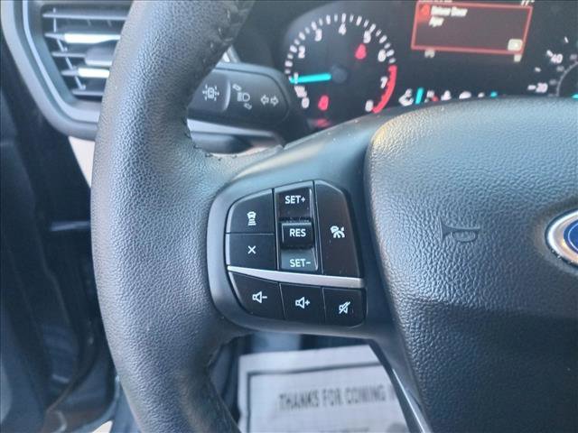 Used 2020 Ford Escape SEL image 18