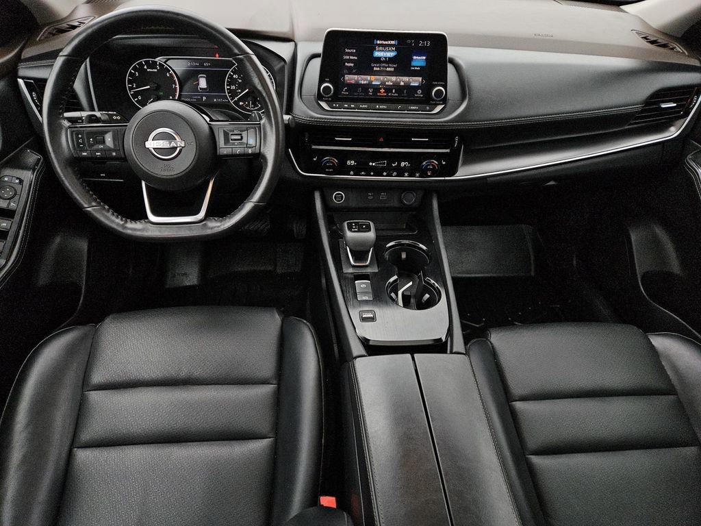 Used 2023 Nissan Rogue SV w/ SV Premium Package image 11