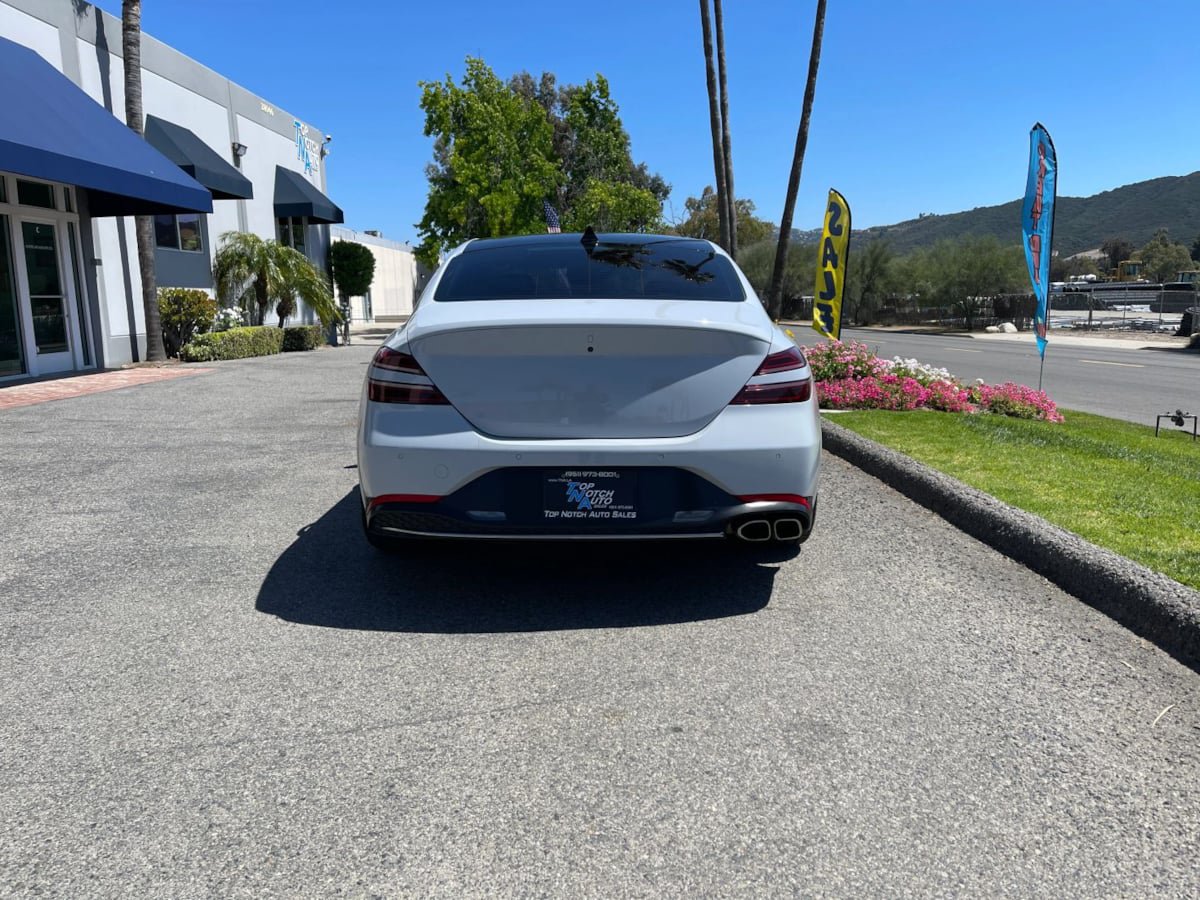 Used 2022 Genesis G70 2.0T w/ Prestige Package RWD image 6