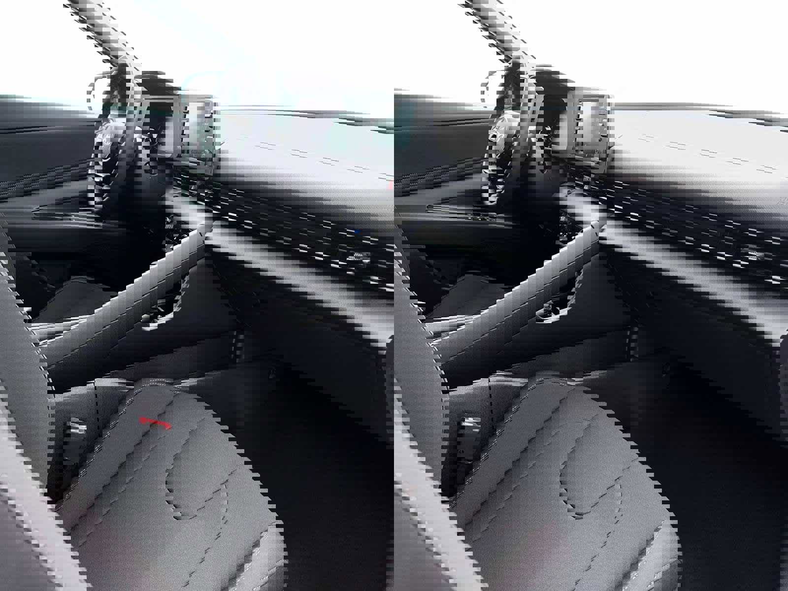 New 2026 Hyundai Elantra SEL Sport Premium image 13