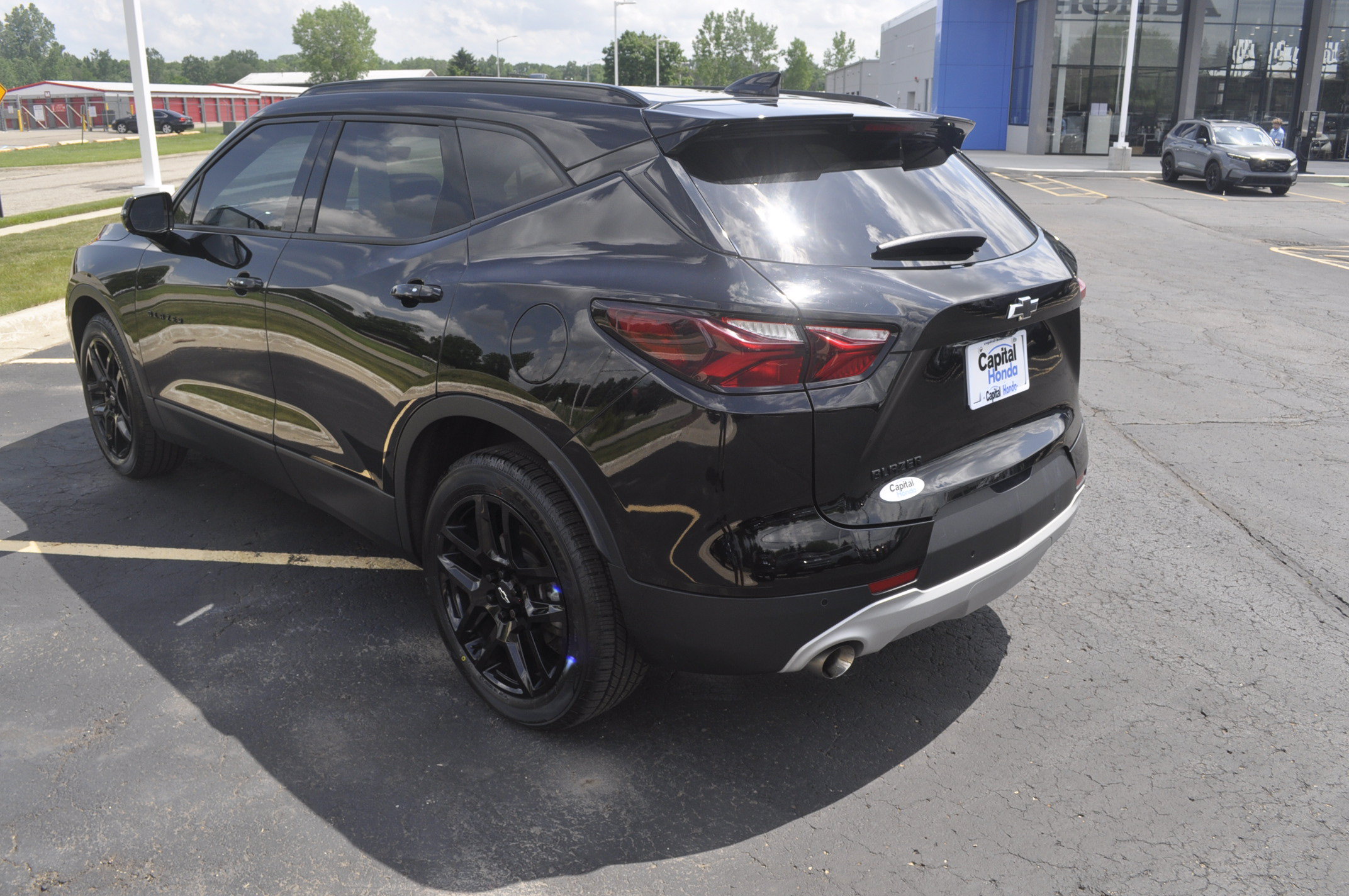 Used 2021 Chevrolet Blazer LT w/ Sound & Technology Package FWD image 5