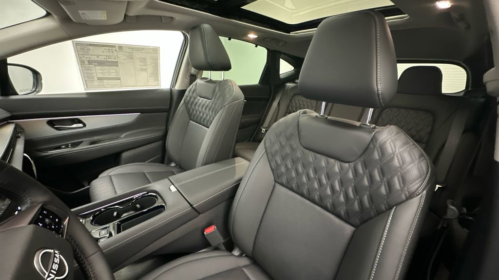 New 2026 Nissan Murano Platinum w/ Cargo Package AWD/4WD image 9