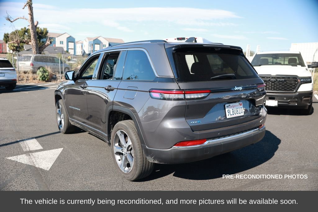 Used 2024 Jeep Grand Cherokee Limited 4xe w/ Luxury Tech Group II image 3