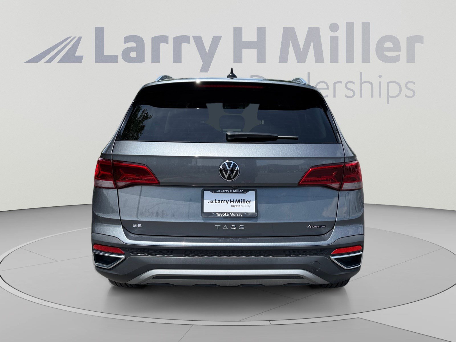 Used 2023 Volkswagen Taos SE AWD/4WD image 4