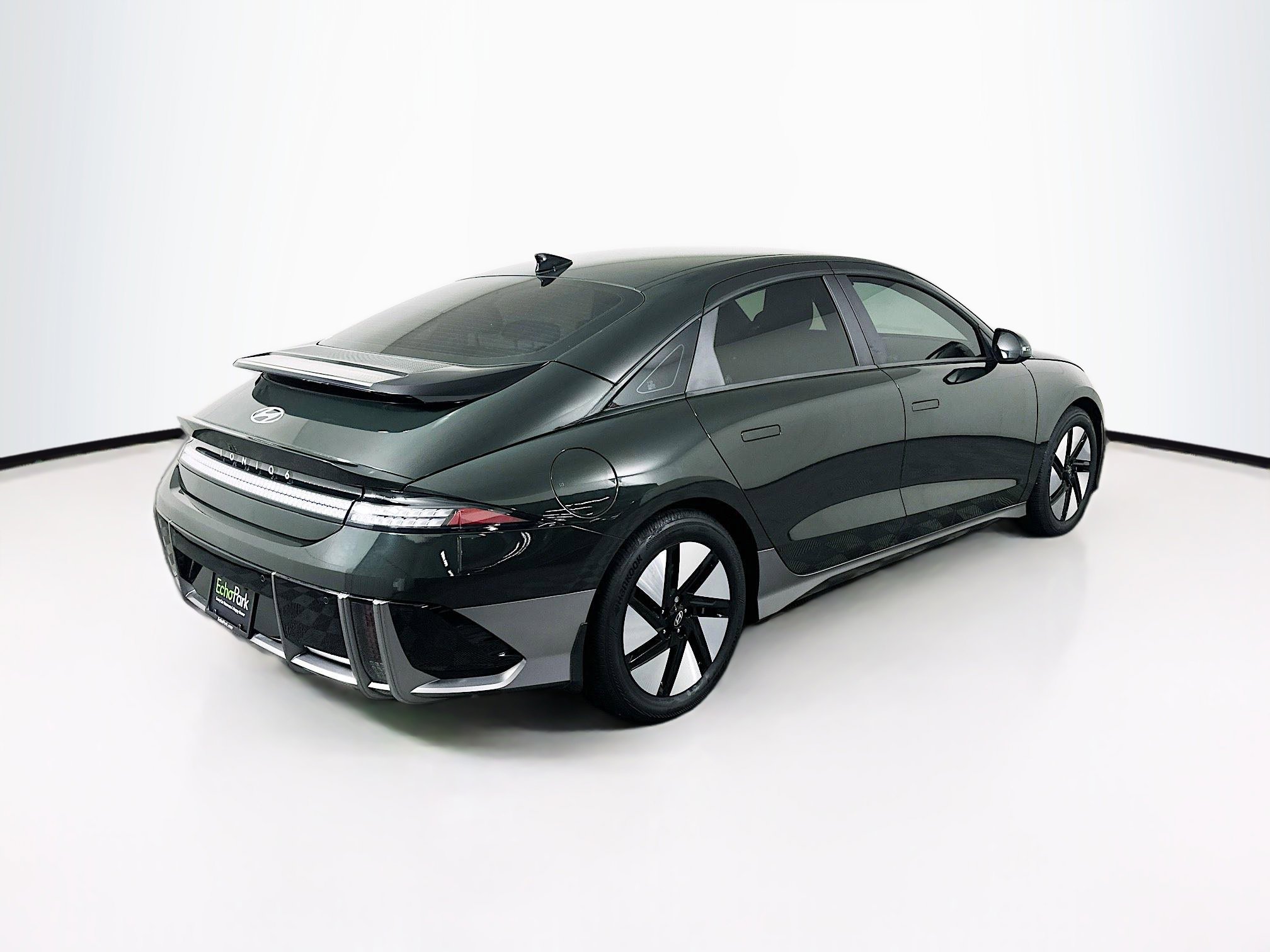 Used 2024 Hyundai Ioniq 6 SE image 9