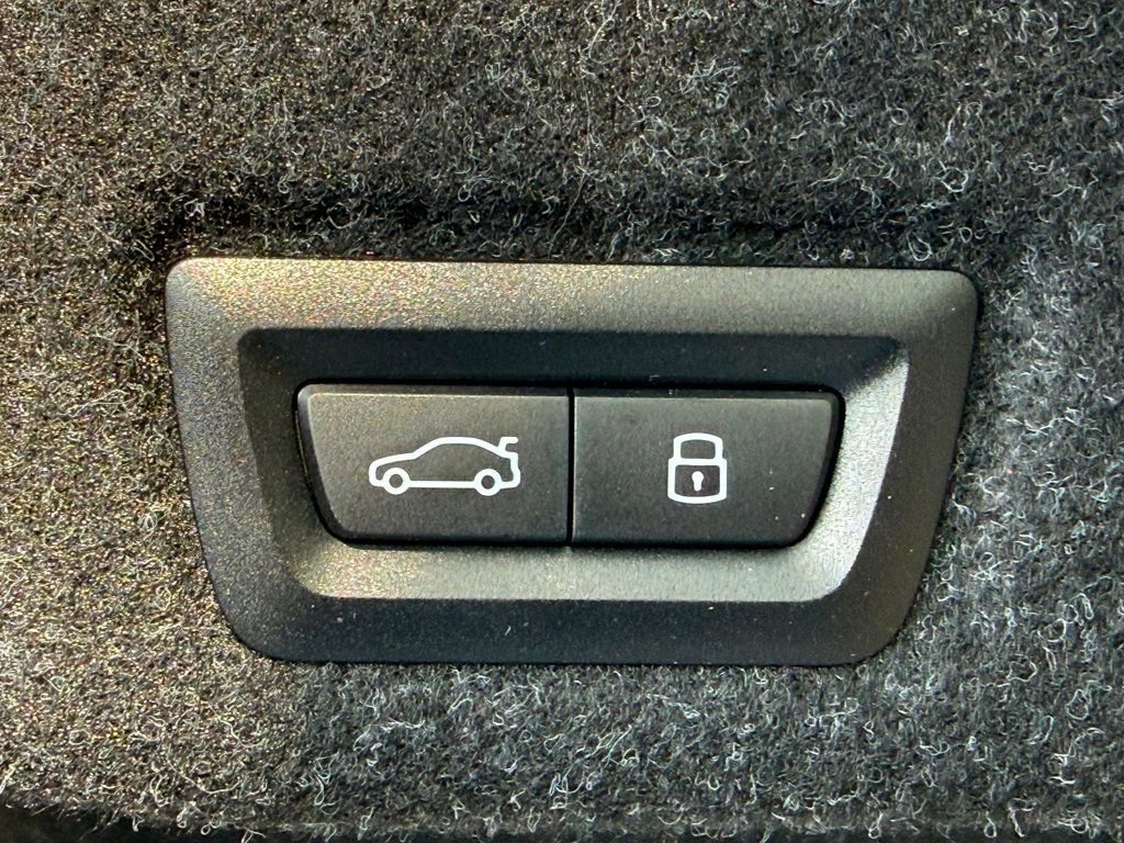 Used 2025 BMW i5 M60 w/ Premium Package AWD/4WD image 33