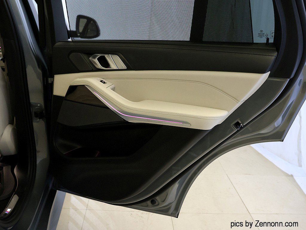 Certified 2024 BMW X5 xDrive40i w/ Executive Package image 32