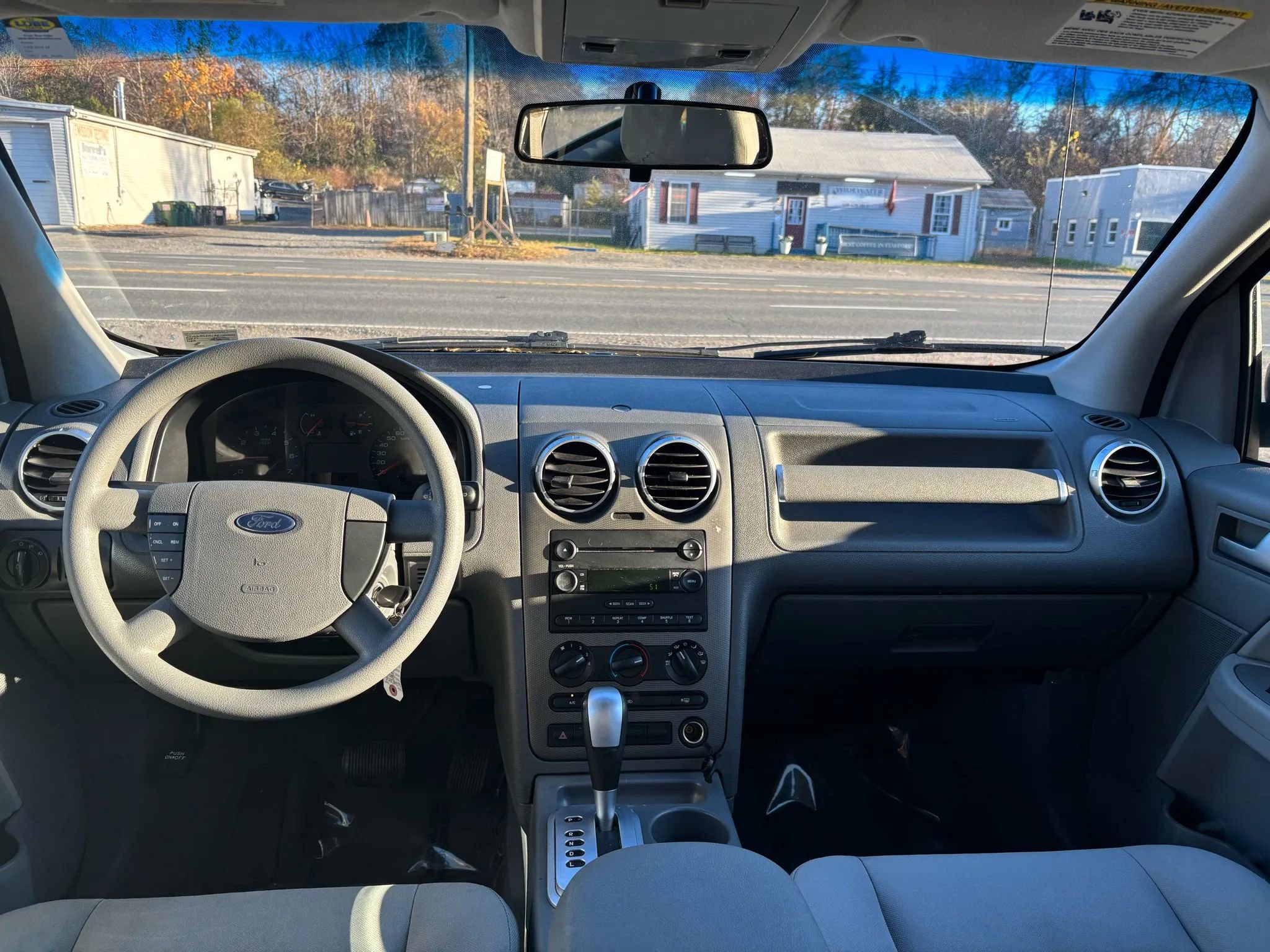 Used 2006 Ford Freestyle SE image 28