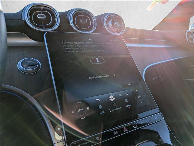 Used 2024 Mercedes-Benz CLE 300 4MATIC Cabriolet image 12