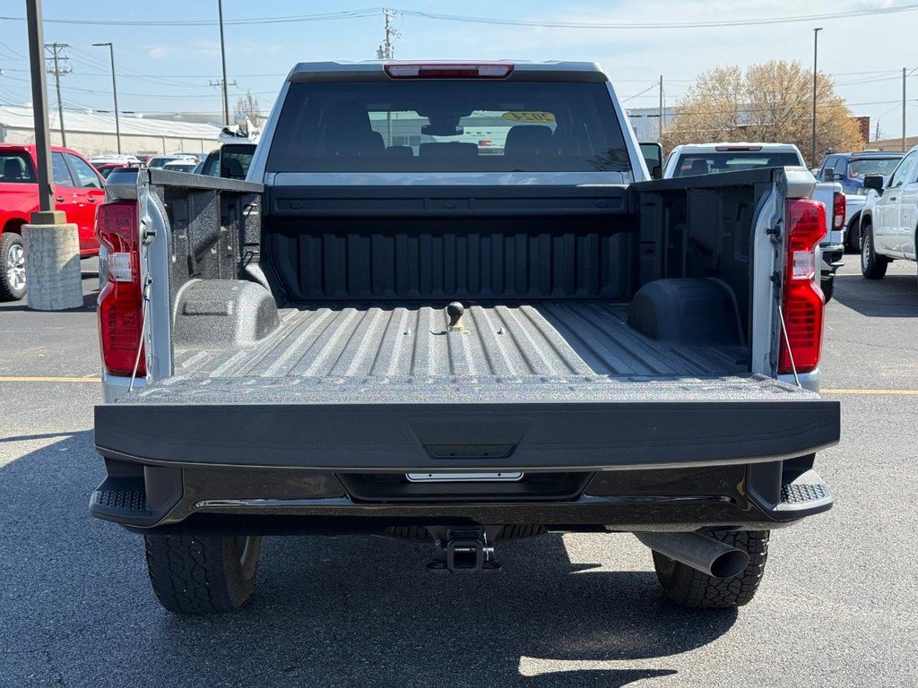 Certified 2024 Chevrolet Silverado 2500 Custom w/ Custom Convenience Package AWD/4WD image 6