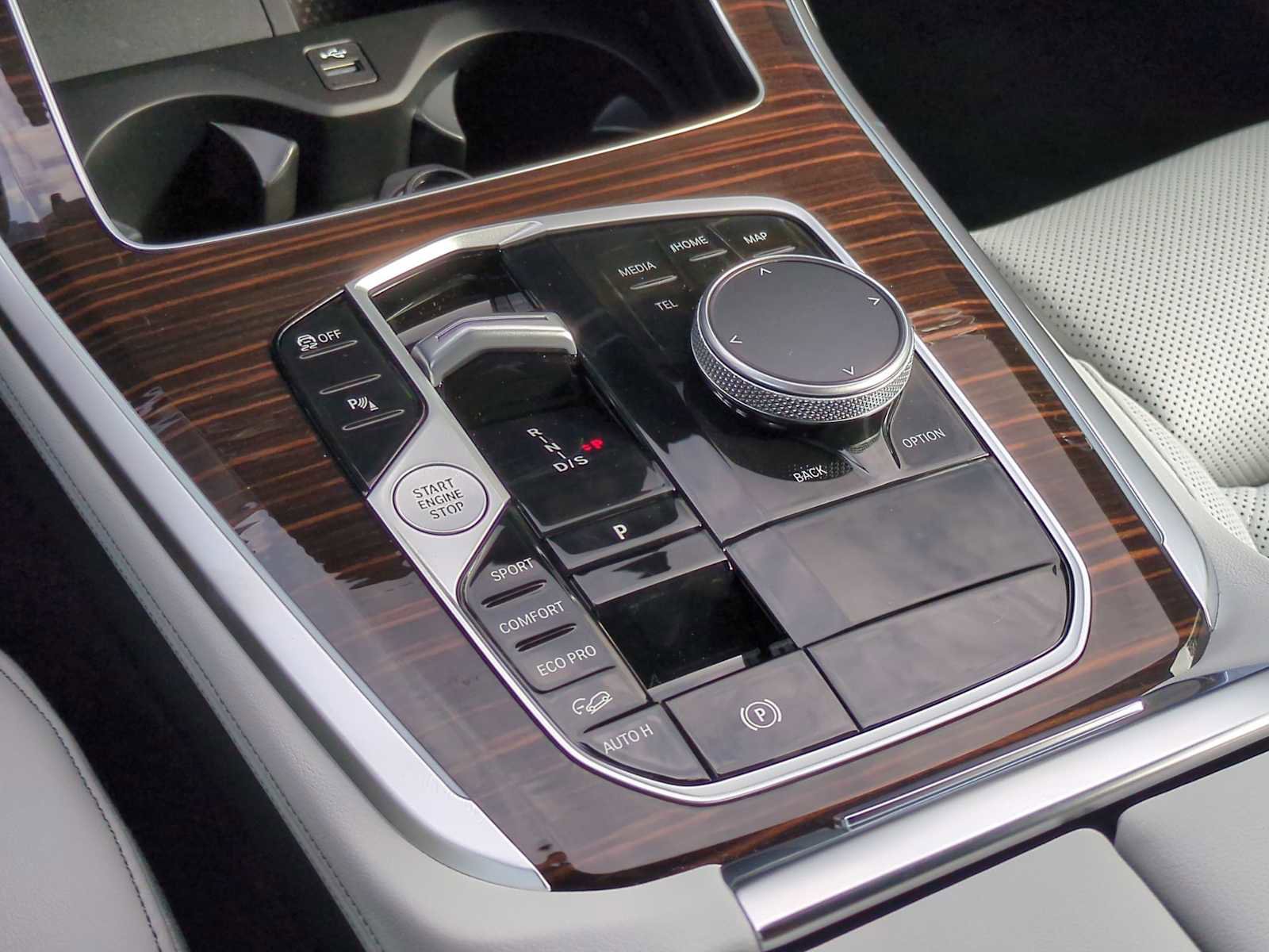 New 2026 BMW X5 xDrive40i w/ M Sport Package image 33