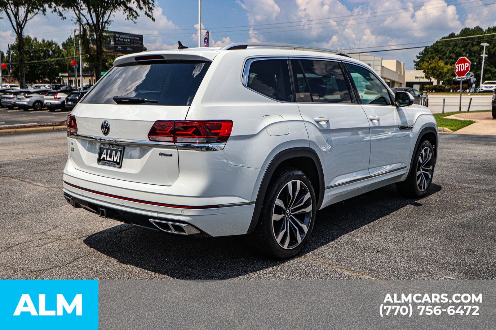 Used 2023 Volkswagen Atlas SEL Premium image 7