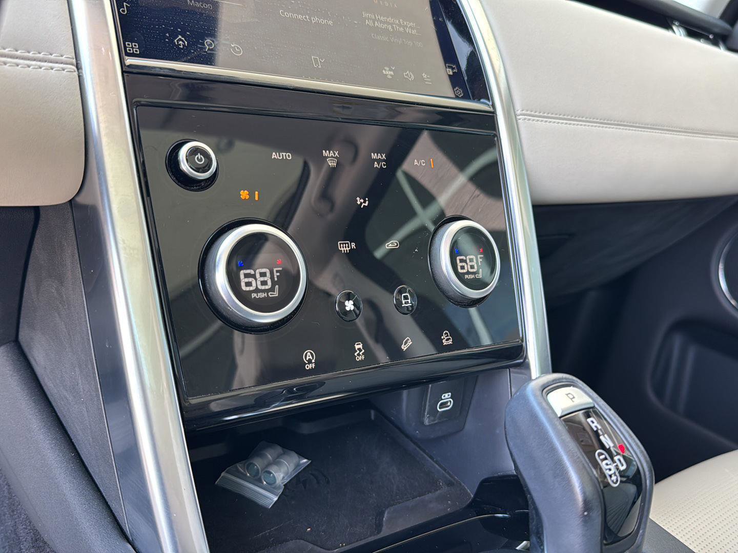 Used 2022 Land Rover Discovery Sport S image 22