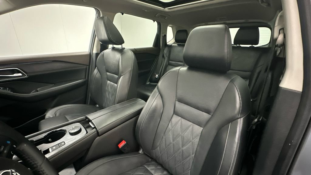 Certified 2023 Nissan Rogue Platinum w/ Platinum Premium Package image 9