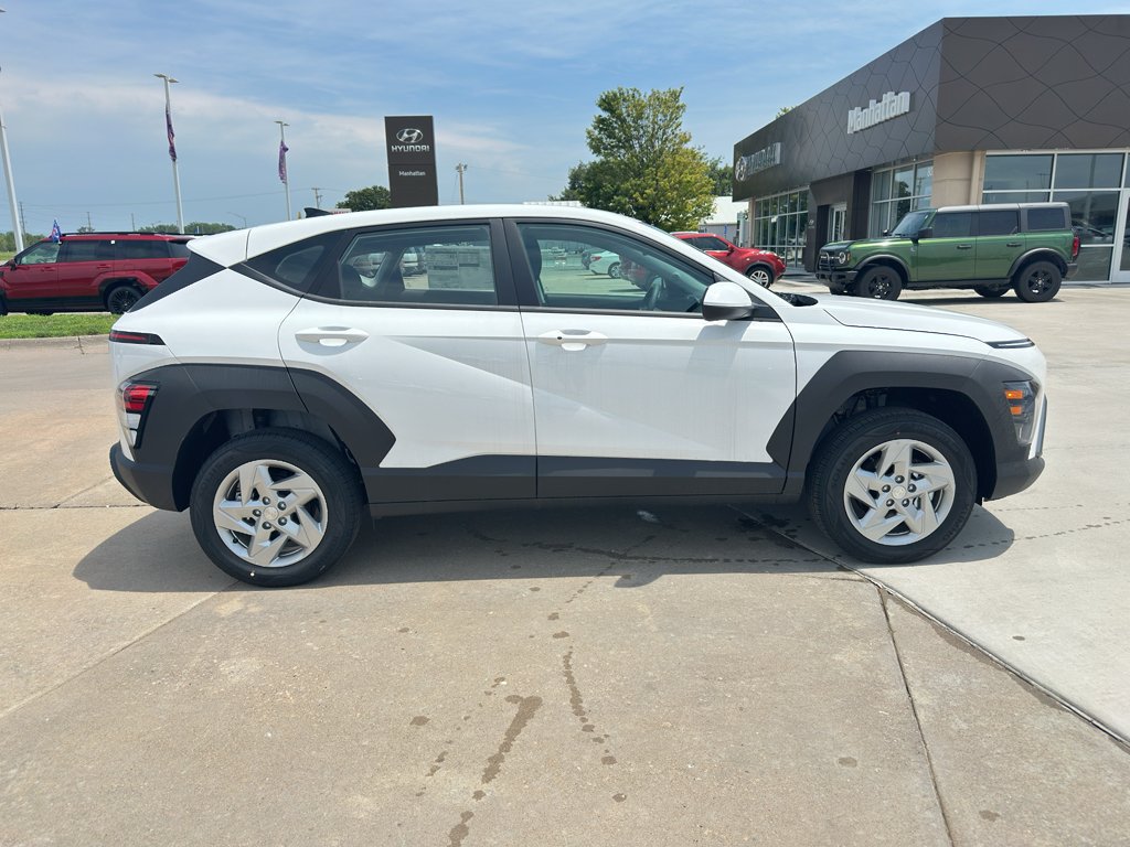 New 2026 Hyundai Kona SE AWD/4WD image 7