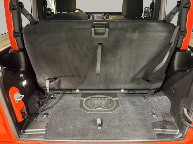 Used 2019 Jeep Wrangler Rubicon w/ Uconnect 4C Nav & Sound Group image 33
