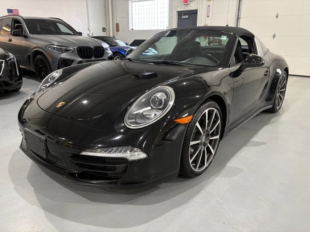 Used 2016 Porsche 911 Targa 4 AWD/4WD image 3