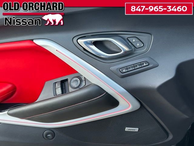 Used 2016 Chevrolet Camaro SS RWD image 8
