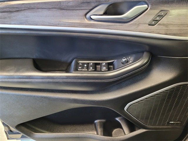 Used 2022 Jeep Grand Cherokee Limited 4xe w/ Luxury Tech Group II image 28