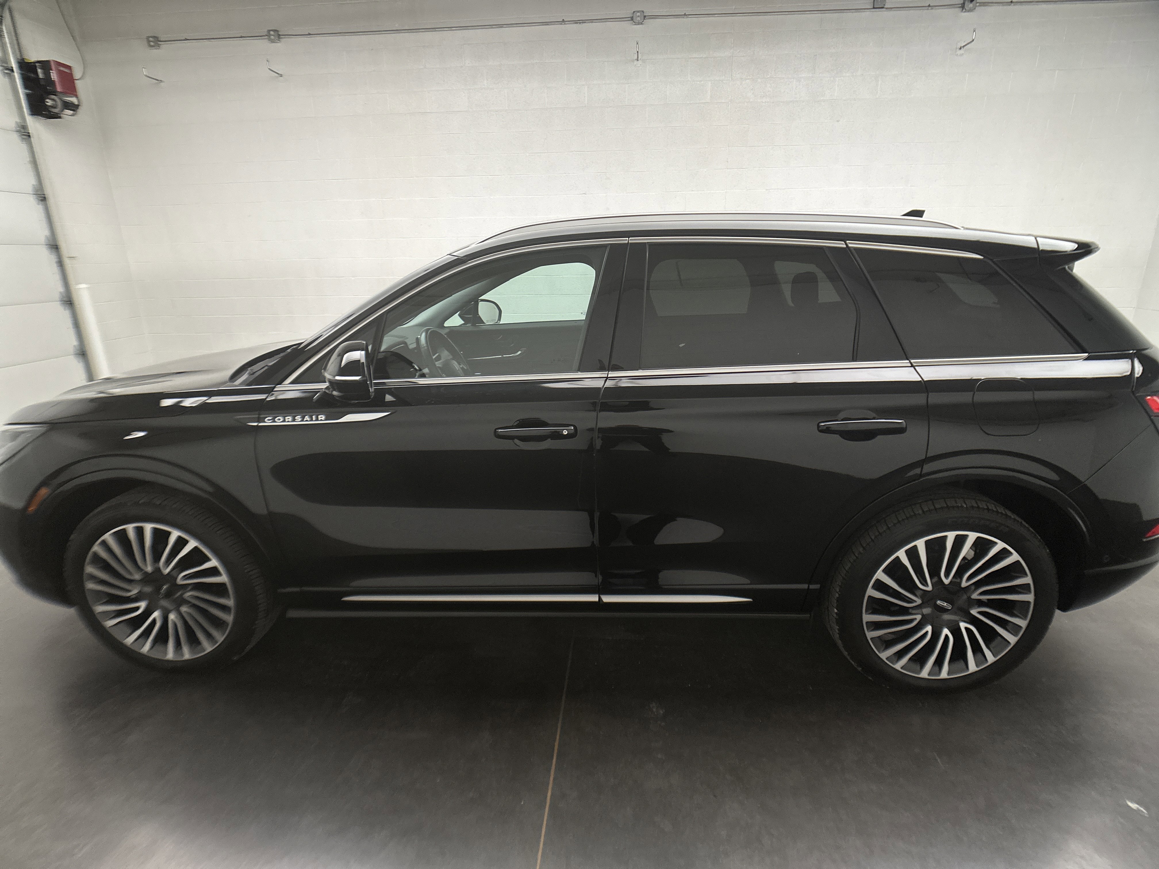 Used 2021 Lincoln Corsair Reserve w/ Equipment Group 201A image 7