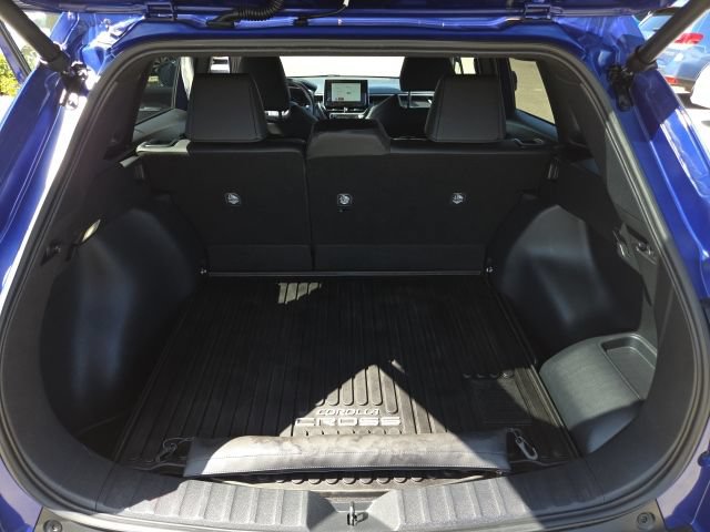 Used 2024 Toyota Corolla Cross AWD Hybrid w/ Convenience Package image 19