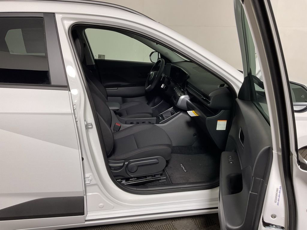 New 2025 Hyundai Kona SEL image 35