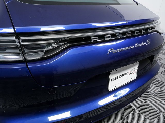 Certified 2022 Porsche Panamera Turbo S image 35