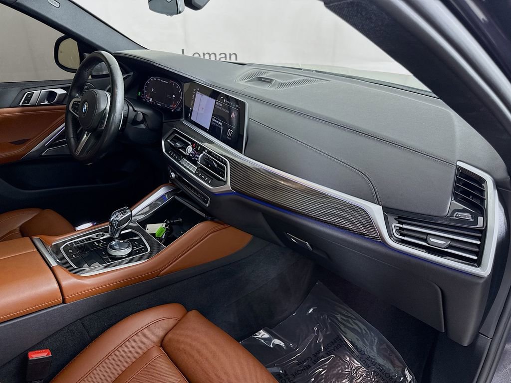 Used 2021 BMW X6 M50i w/ Executive Package image 31