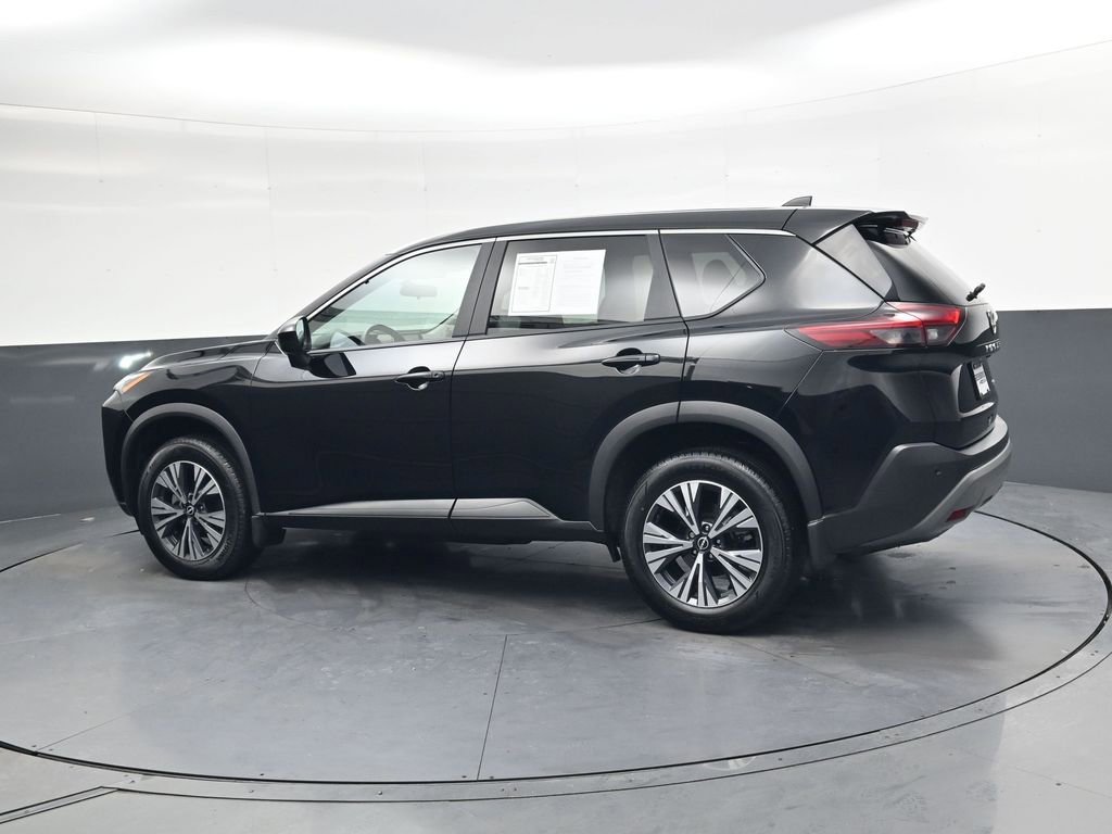 Used 2023 Nissan Rogue SV image 7