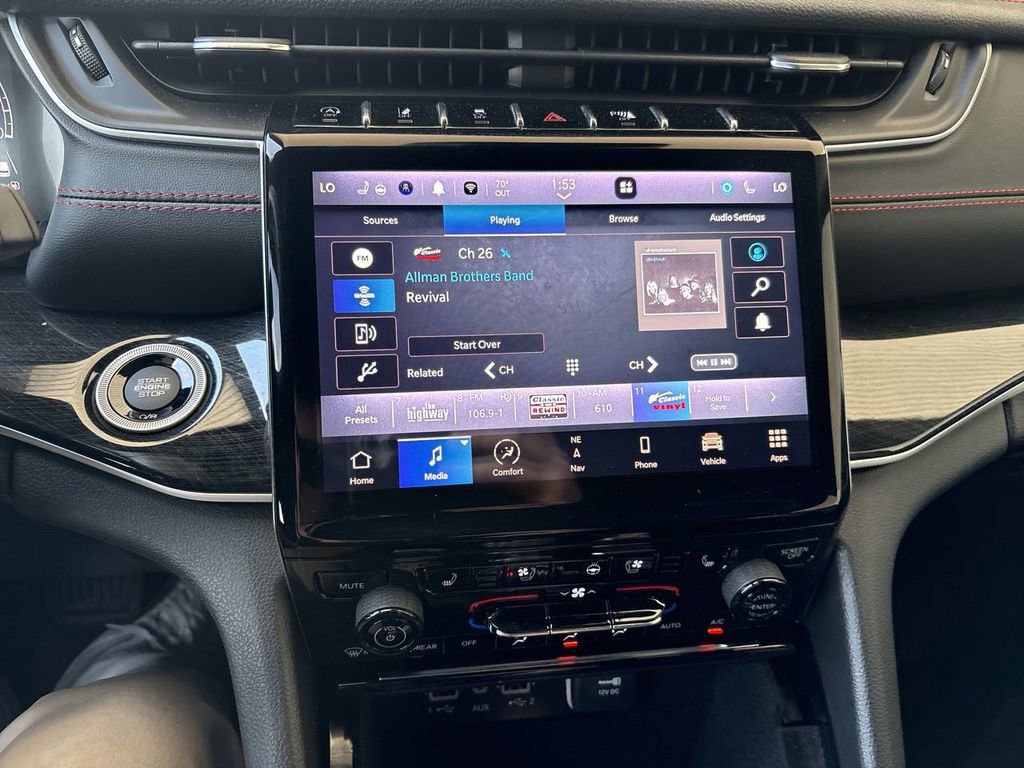 Used 2022 Jeep Grand Cherokee Trailhawk image 13