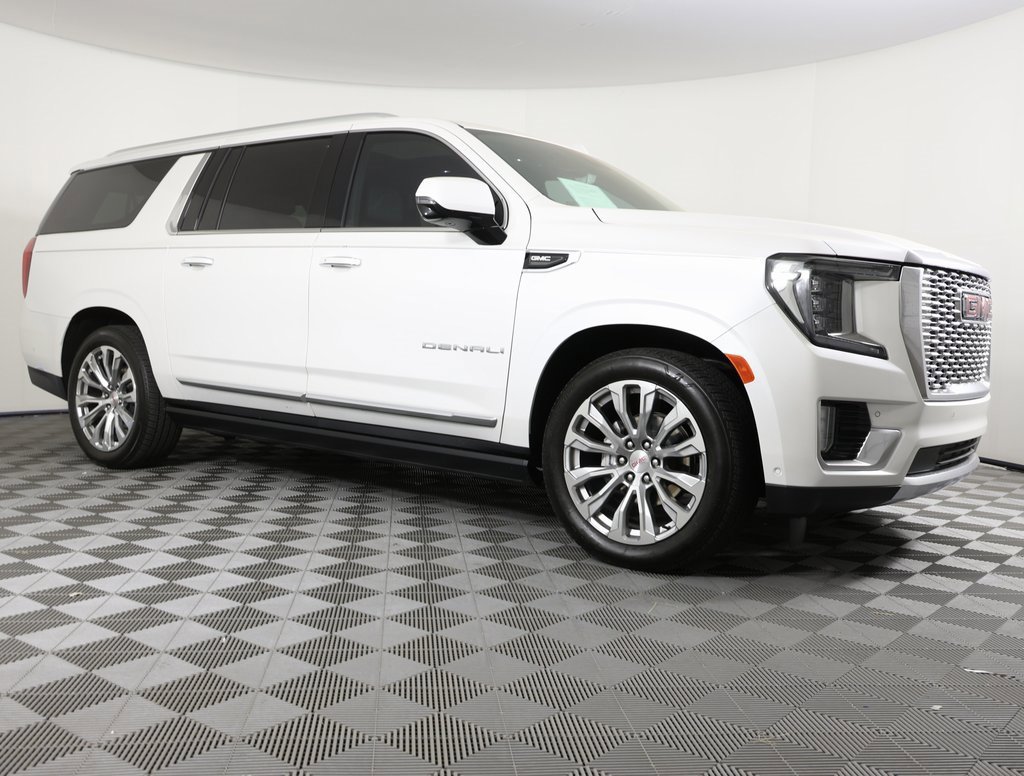 Certified 2024 GMC Yukon XL Denali w/ Advanced Technology Package image 3