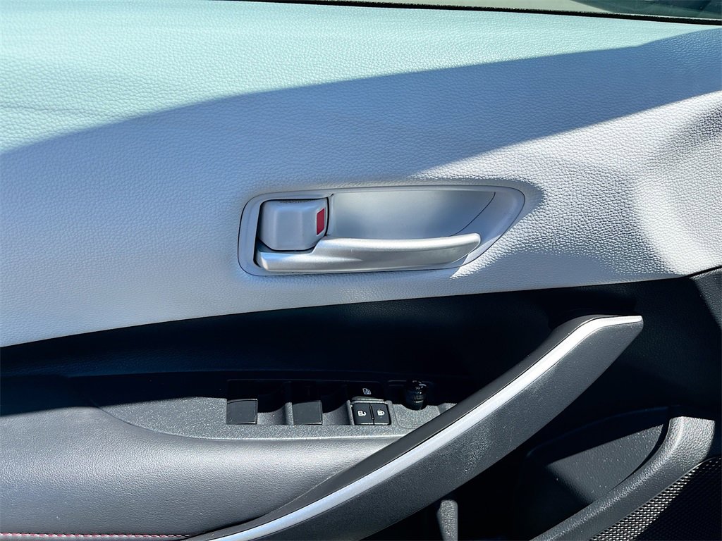 Used 2023 Toyota Corolla SE image 18