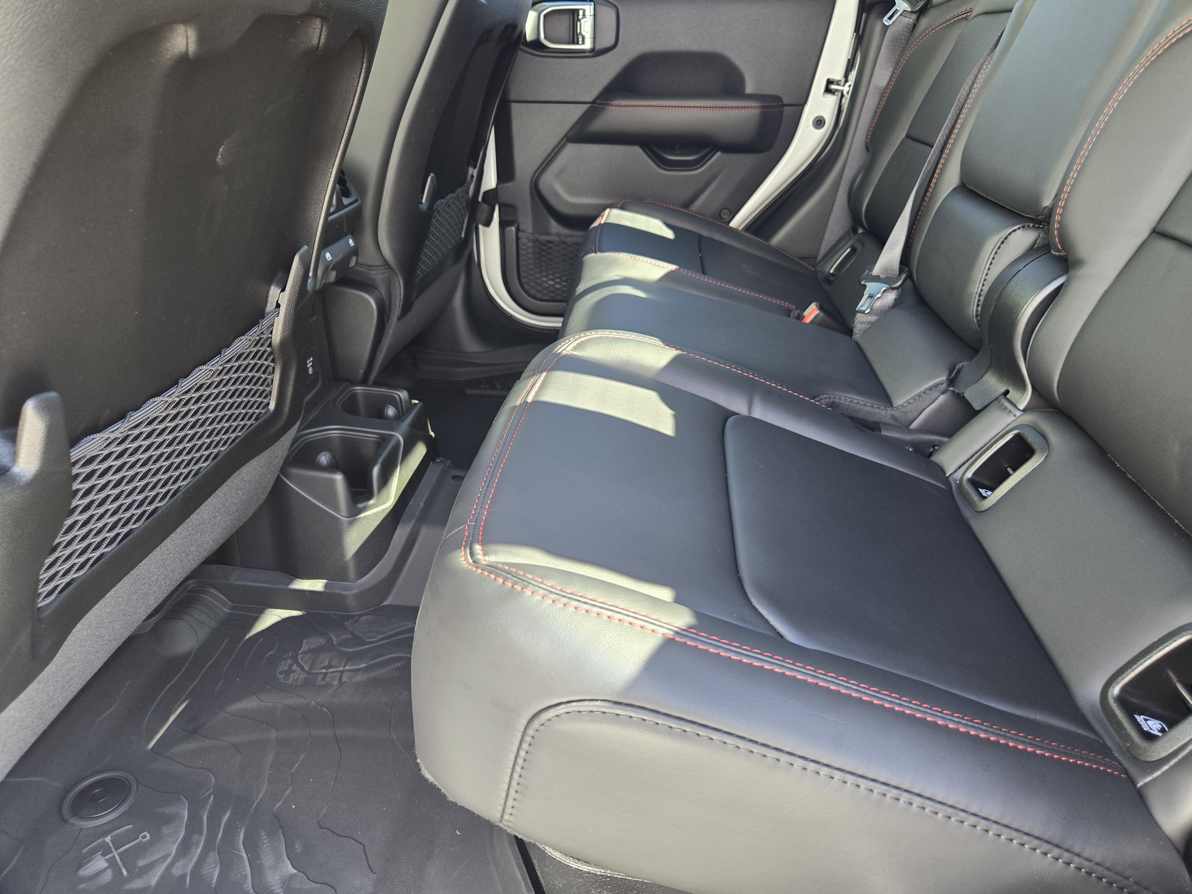 New 2025 Jeep Gladiator Rubicon w/ Convenience Group image 21