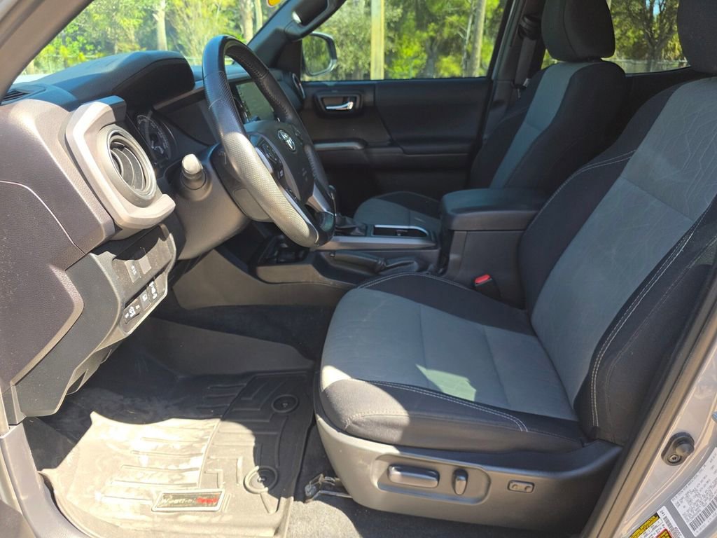 Certified 2021 Toyota Tacoma TRD Off-Road w/ Technology Package image 24