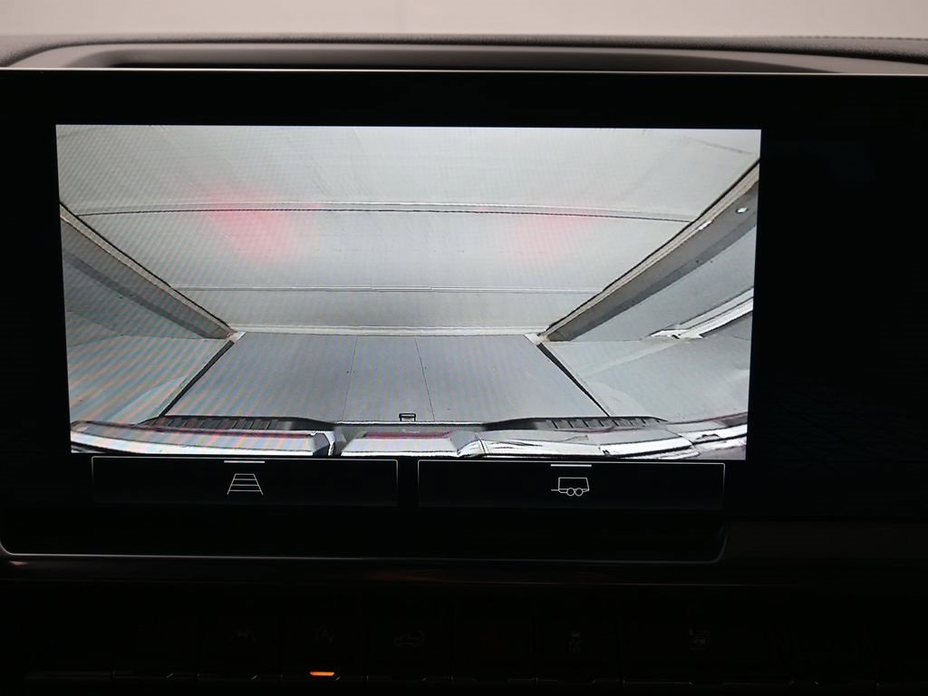 Used 2024 GMC Sierra 1500 SLT image 4