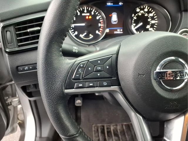 Used 2019 Nissan Rogue SV image 19