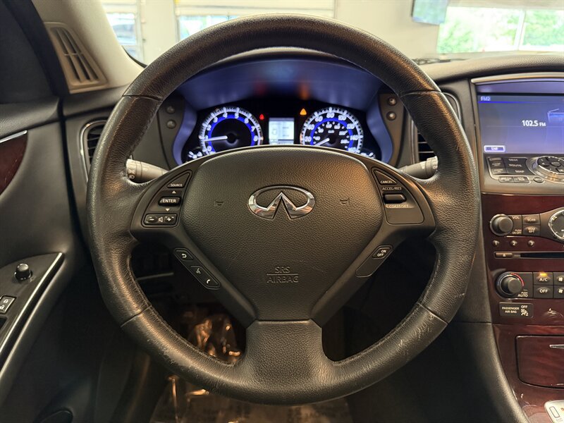 Used 2011 INFINITI EX35 Journey w/ Premium Pkg AWD/4WD image 32