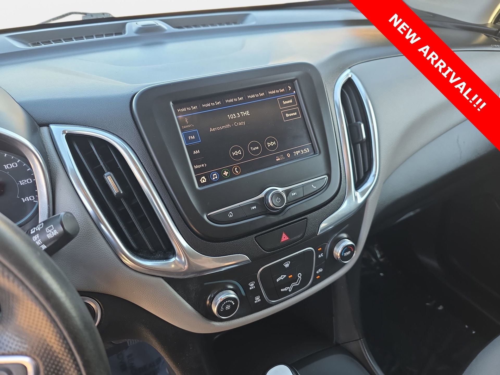 Used 2020 Chevrolet Equinox LS w/ LS Convenience Package image 19