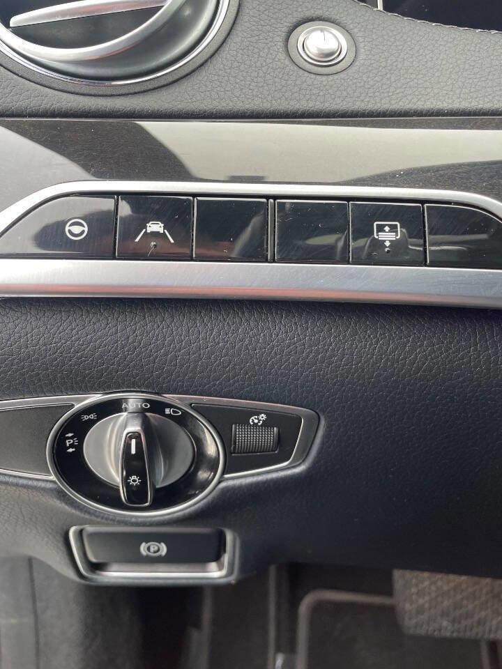 Used 2019 Mercedes-Benz S 450 Sedan image 25