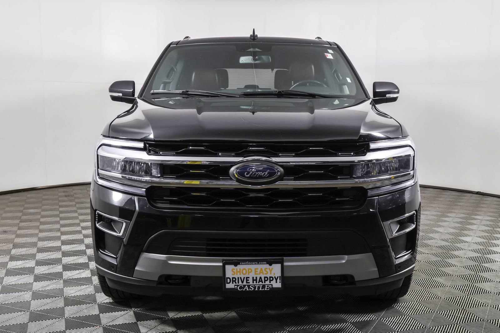 Used 2023 Ford Expedition Limited image 10